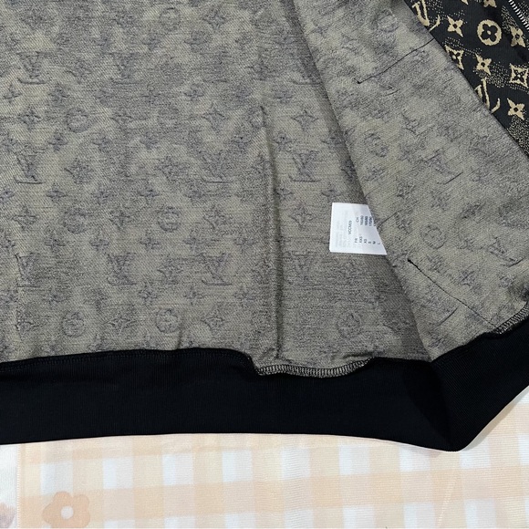 Louis Vuitton Monogram Pattern Jacket - Picture 7 of 10
